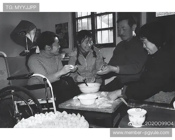 兴发真人：带你走进真实人物的生活体验与感人瞬间